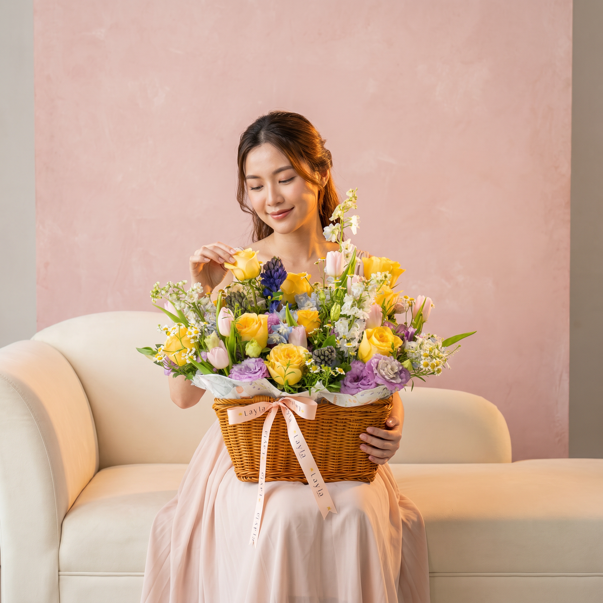 Refined Rectangular Flowers Woven Basket