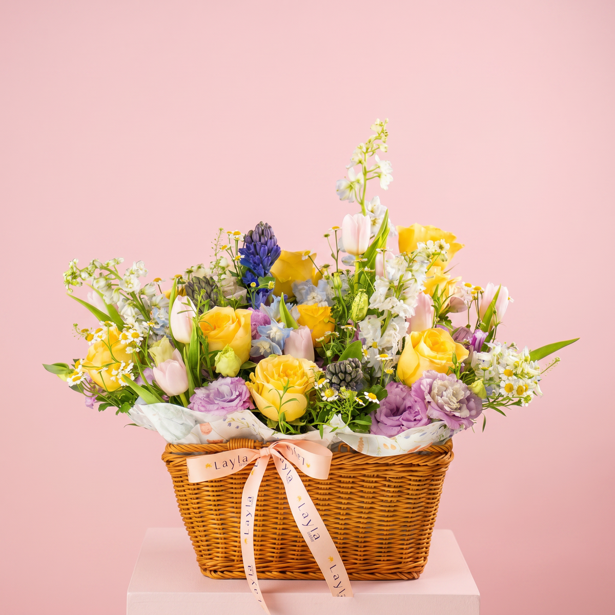 Refined Rectangular Flowers Woven Basket